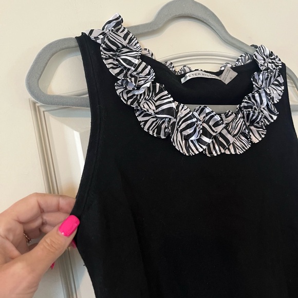 Peter Nygard Black Sleeveless Top with Ruffle Detail women’s petite medium - Picture 2 of 9